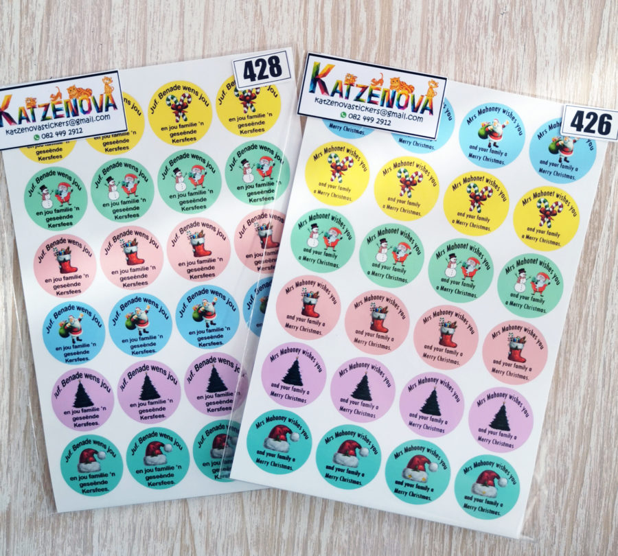 Personalized Christmas round stickers (Large)